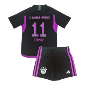 Bayern Munich Kingsley Coman #11 Replika Babytøj Udebanesæt Børn 2023-24 Kortærmet (+ Korte bukser)